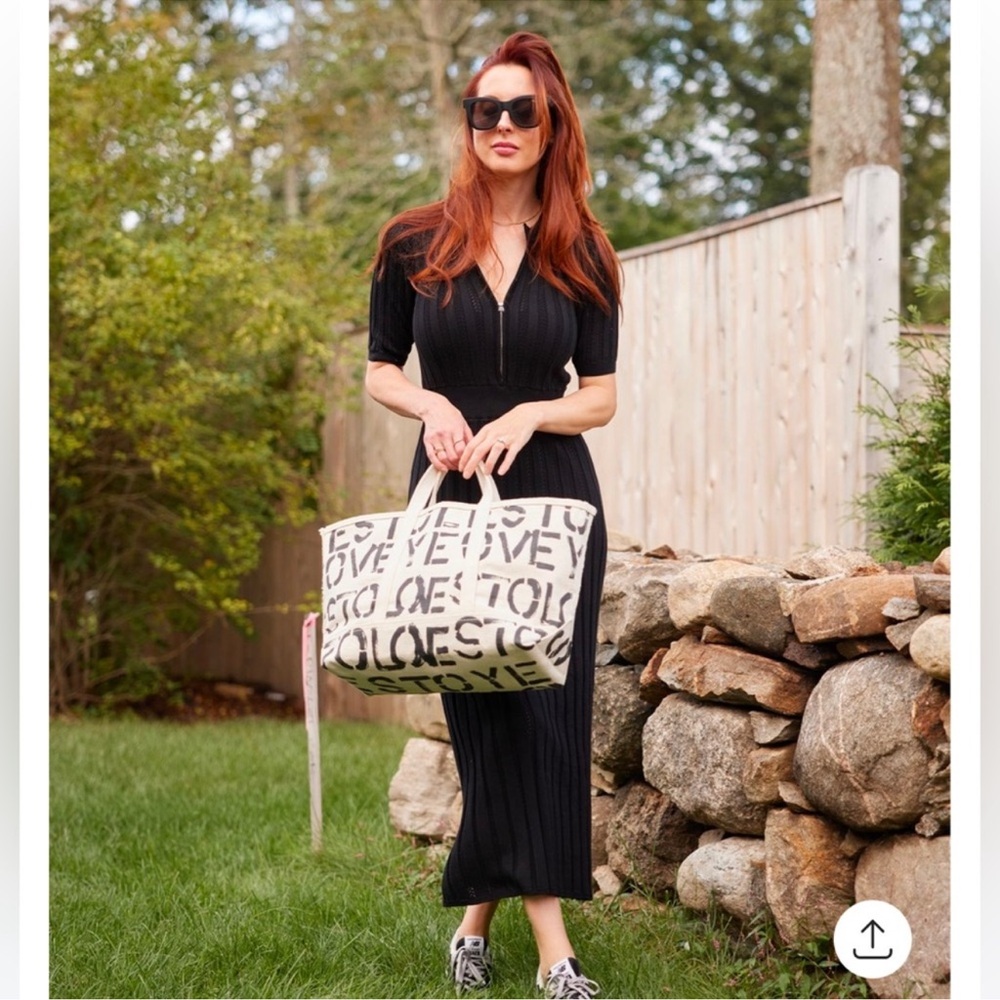 Varley ribbed black zip dress